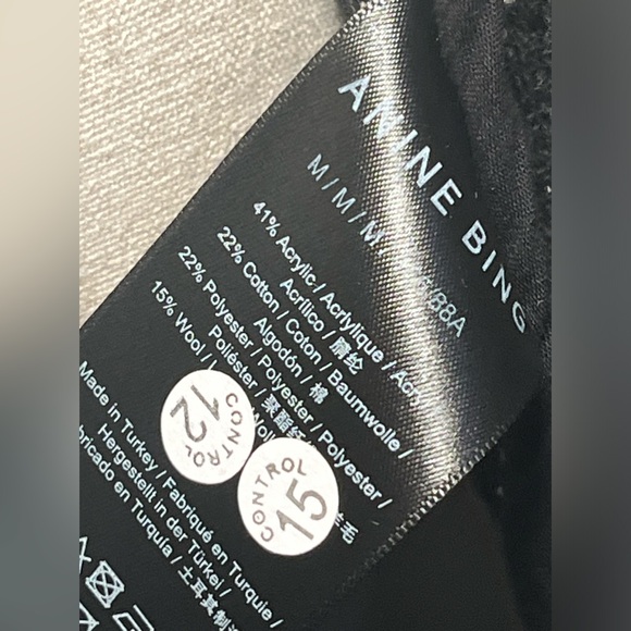 *Corey Anine Bing metallic tweed jacket. Medium - Picture 8 of 14